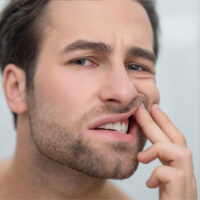 Hábitos-en-la-vida-que-pueden-perjudicar-tu-salud-dental