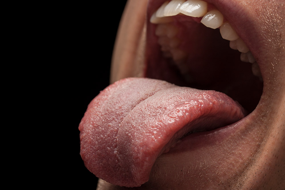 No-olvides-limpiar-tu-lengua